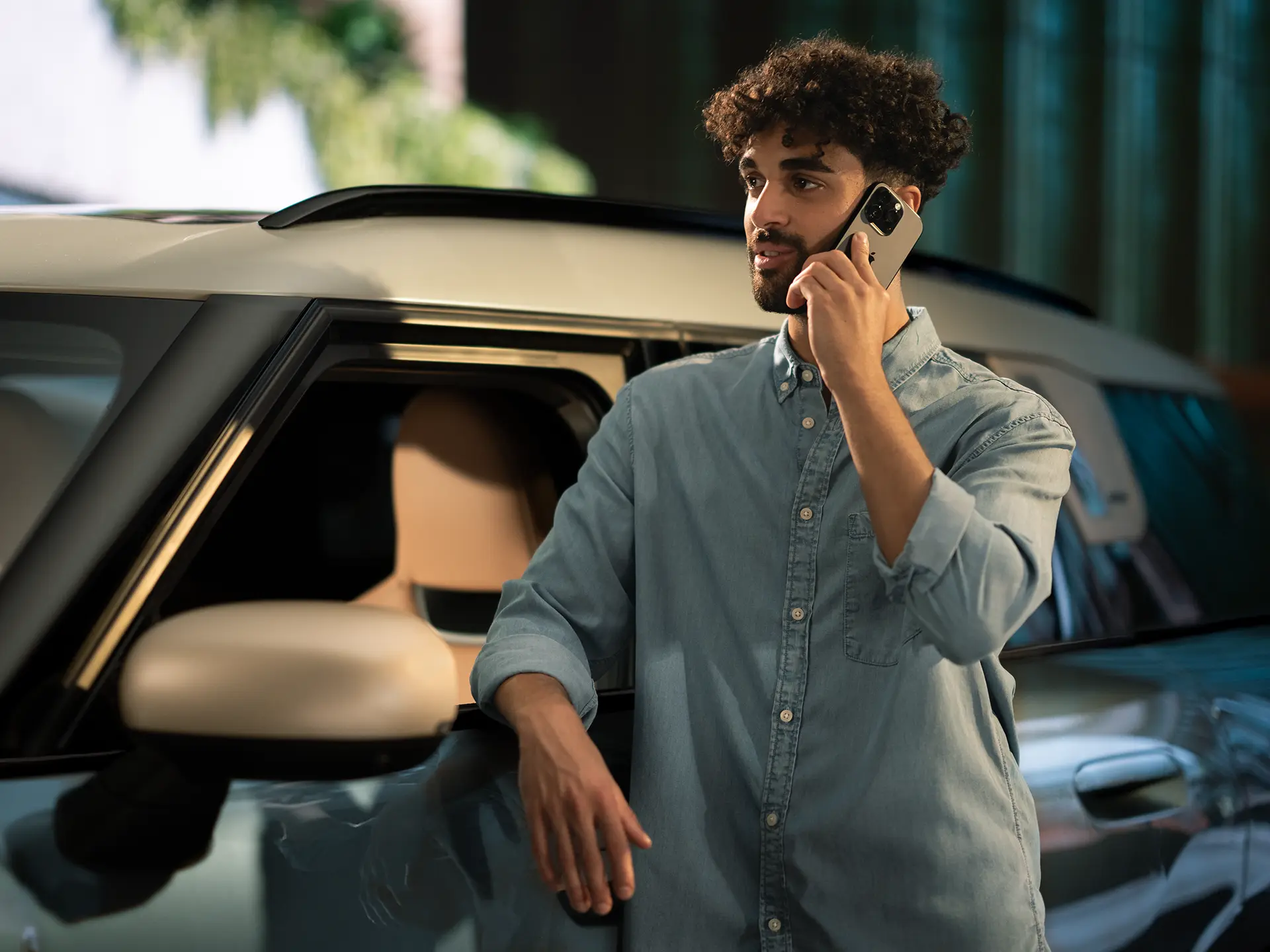 The introduction does not amount to independent financial advice. Your Retailer will receive a fixed commission for introducing customers to MINI Financial Services.