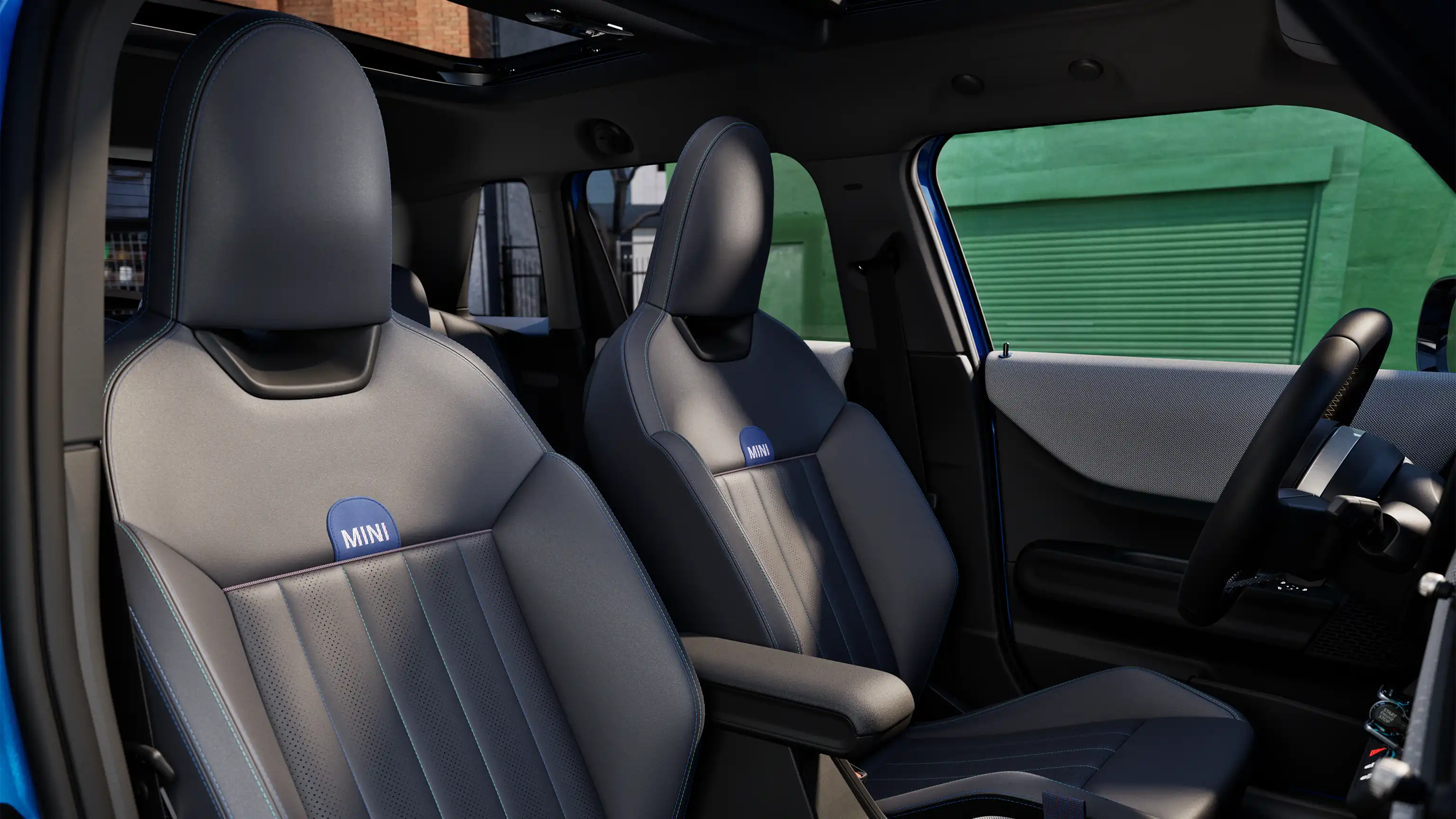 MINI Cooper 5-door - Interior