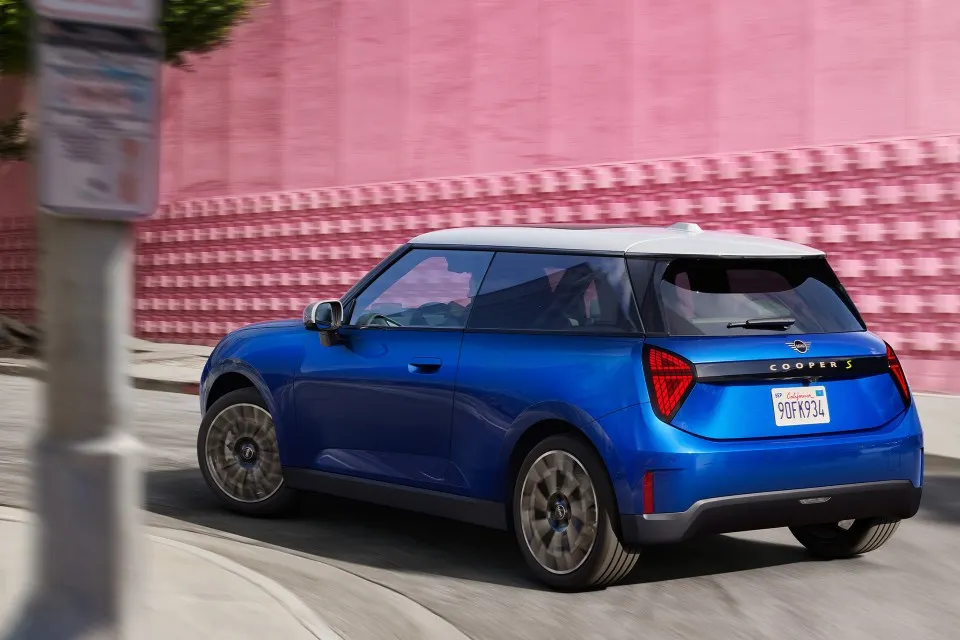 GO ALL-ELECTRIC FOR 24 HOURS