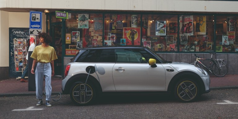 MINI Electric and JCW GP wins Motor Awards 2020