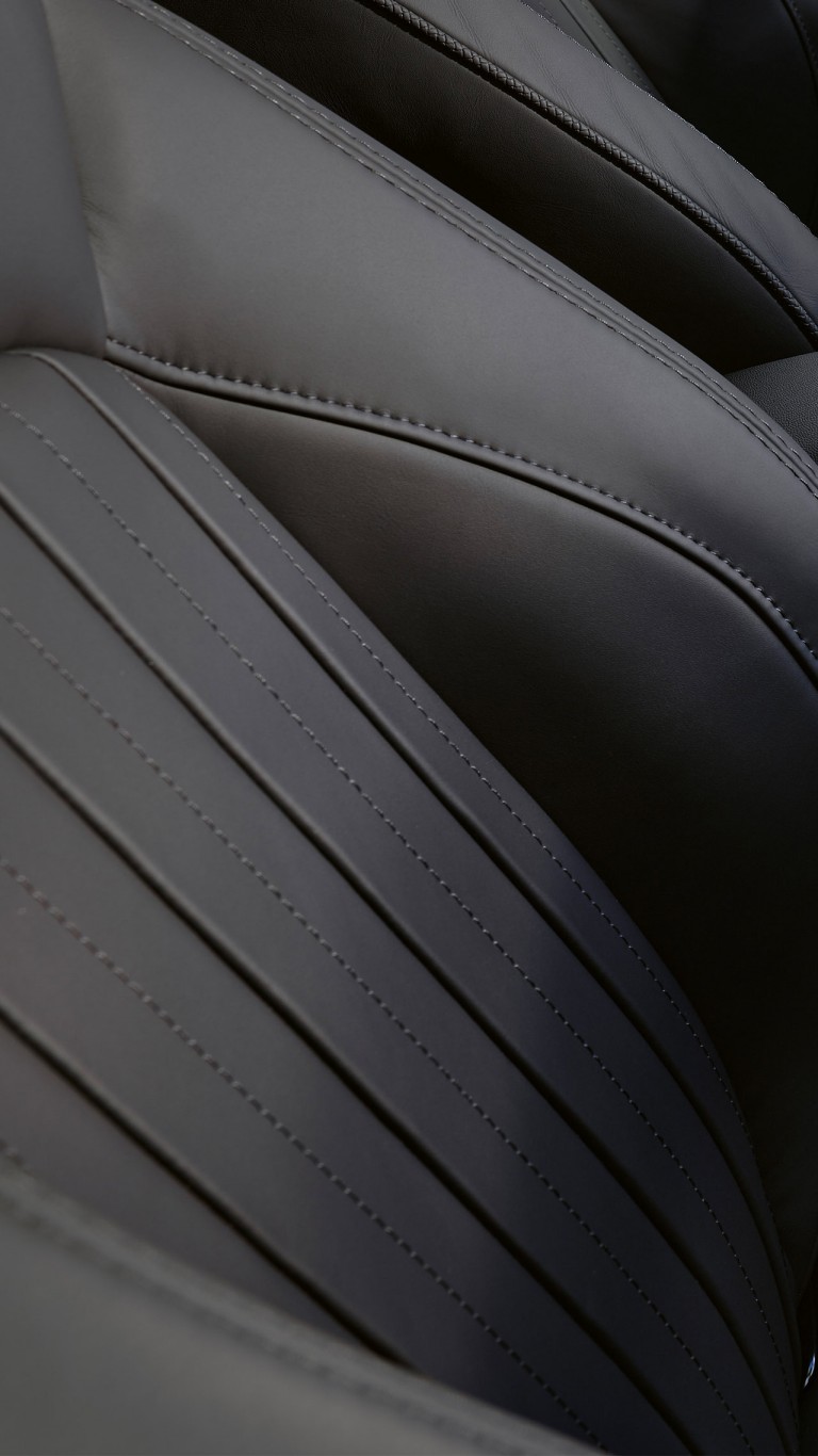 MINI Cooper 5-door Hatch – interior – MINI Yours Trim